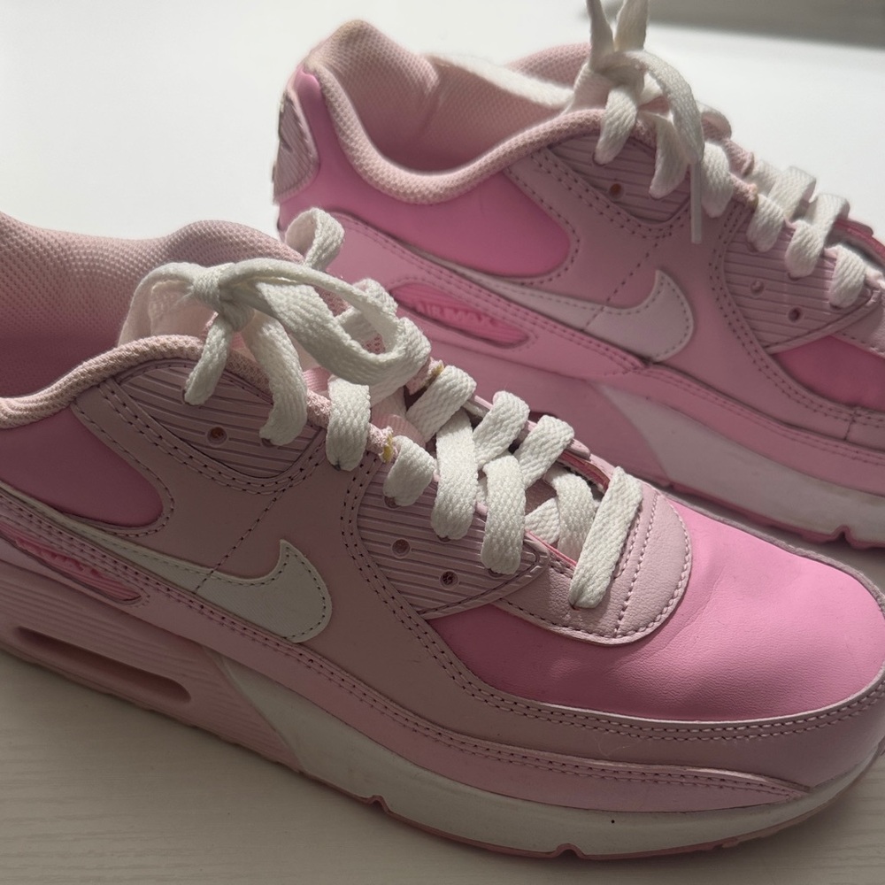 Nike ‘Pink Foam’ Air Max 90 - Size 8.5